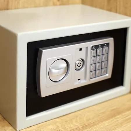 Borgo Dei Pescatori - Sul Mare 4*