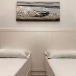 Borgo Dei Pescatori - Sul Mare B&B