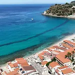 Borgo Dei Pescatori - Sul Mare