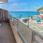 Borgo Dei Pescatori - Sul Mare 4*
