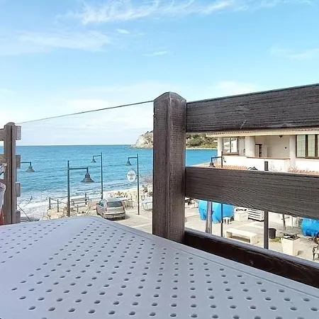 Borgo Dei Pescatori * Capo Vaticano