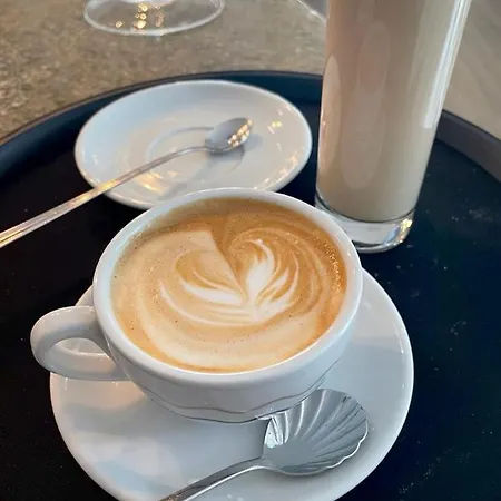 Borgo Dei Pescatori - Sul Mare Bed & Breakfast 4*