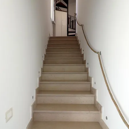 Borgo Dei Pescatori - Sul Mare 4*