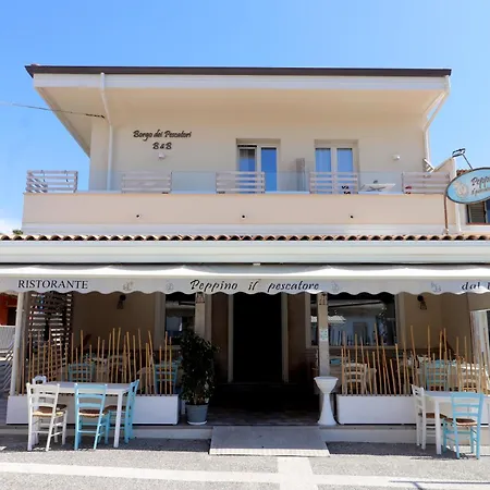 Borgo Dei Pescatori - Sul Mare Capo Vaticano