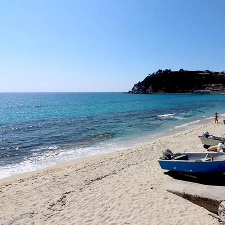 Borgo Dei Pescatori - Sul Mare