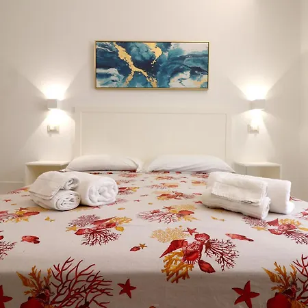 Borgo Dei Pescatori - Sul Mare 4*