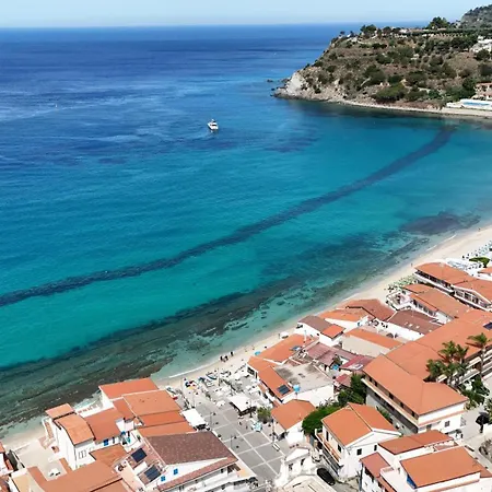 Borgo Dei Pescatori - Sul Mare