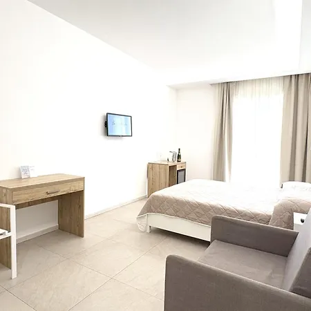 Borgo Dei Pescatori - Sul Mare 4*