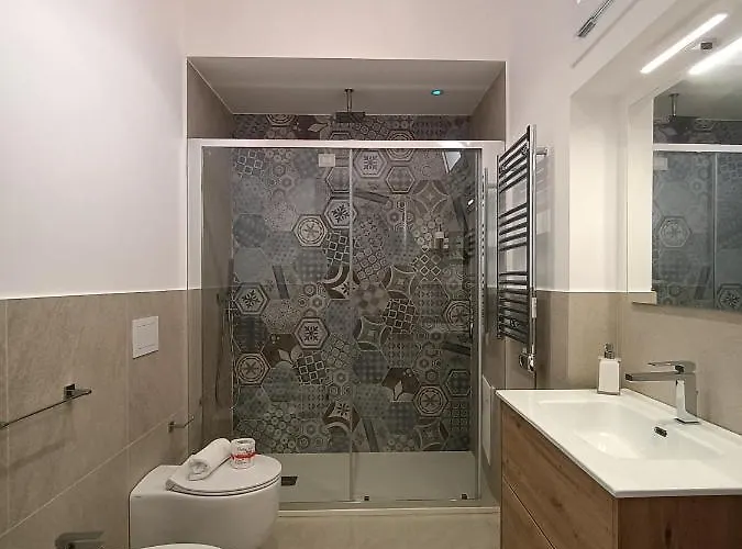 Borgo Dei Pescatori - Sul Mare 4*