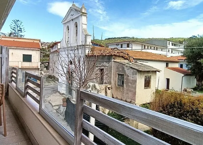 Borgo Dei Pescatori - Sul Mare