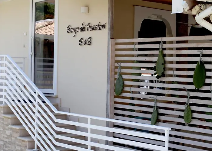 Borgo Dei Pescatori - Sul Mare Alojamento de Acomodação e Pequeno-almoço 4*