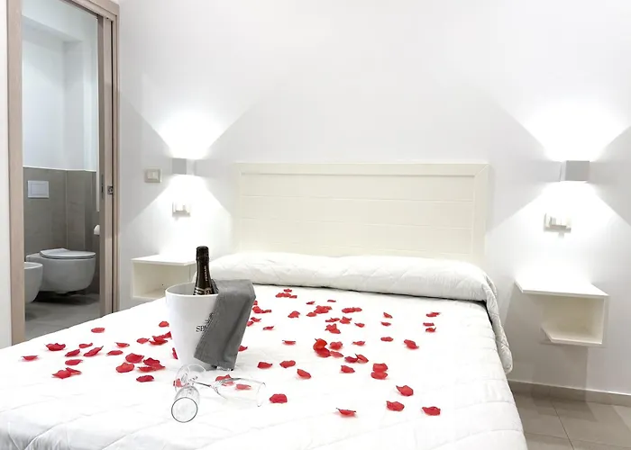 Borgo Dei Pescatori - Sul Mare Capo Vaticano