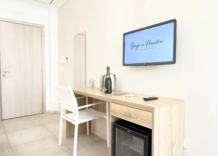 Borgo Dei Pescatori - Sul Mare